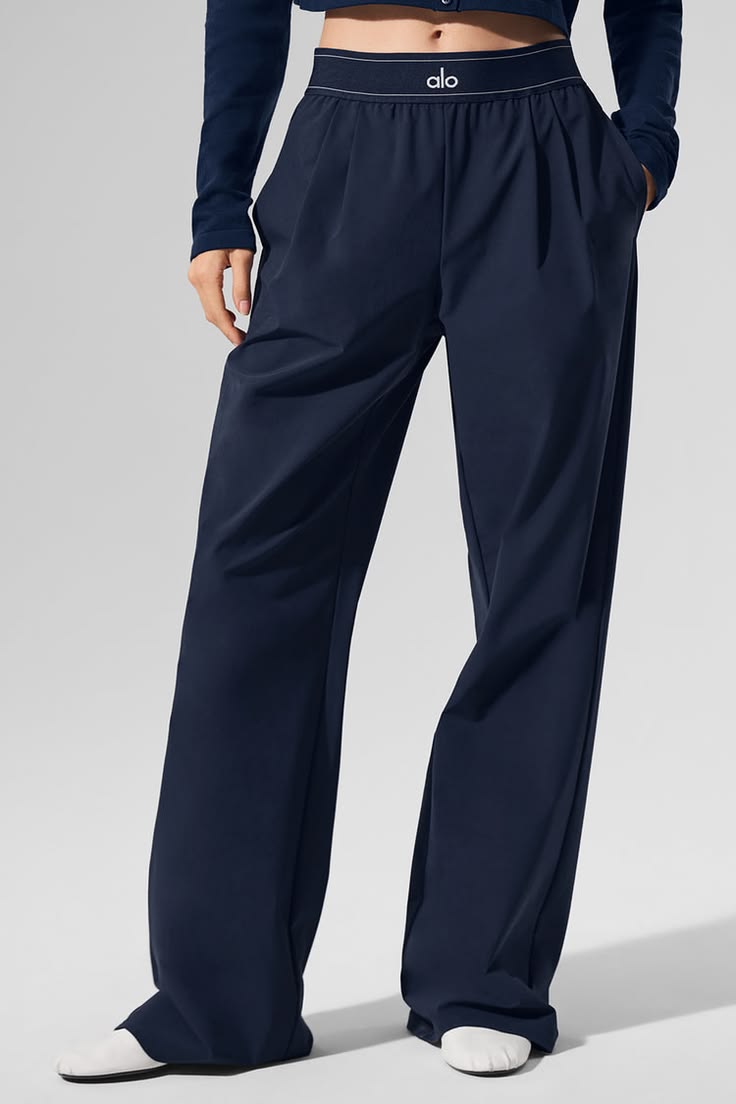 Pantalon alo yoga azul marino