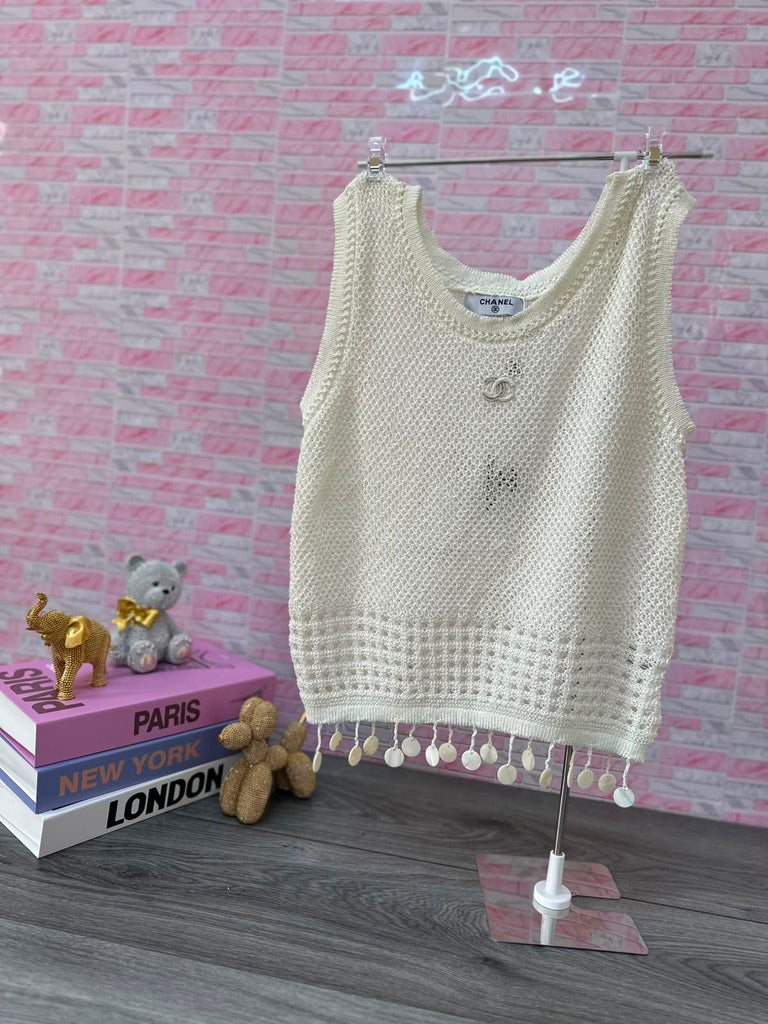 Blusa resaque Channel beige piedras