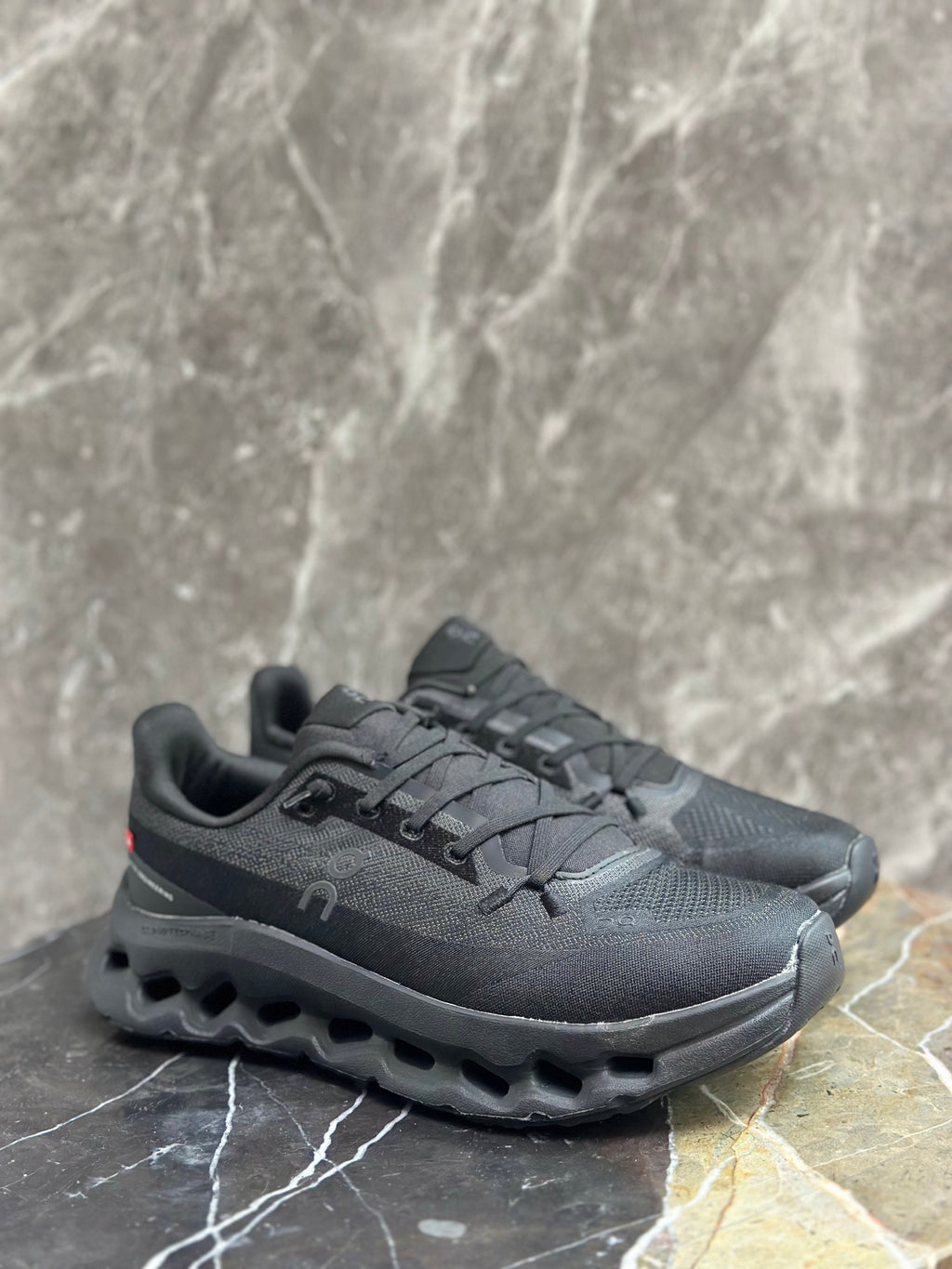 On cloud black